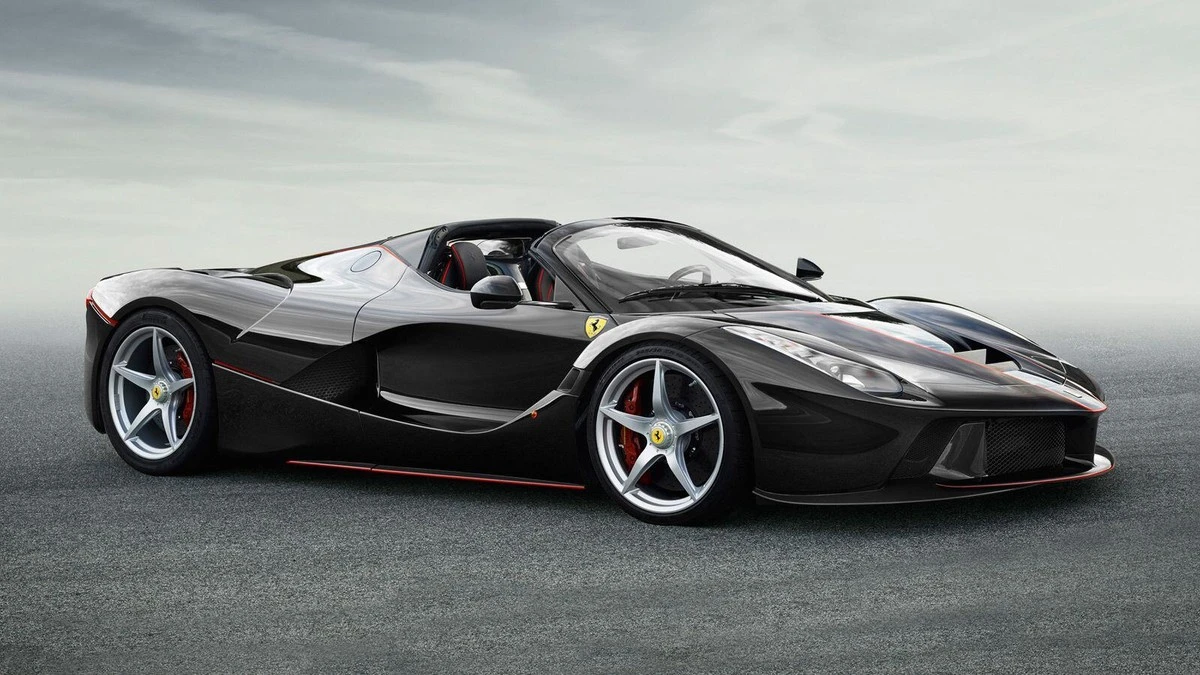 Ferrari Amalfi Spider: Derfor er denne V8-drøm en sikker investering - image 1