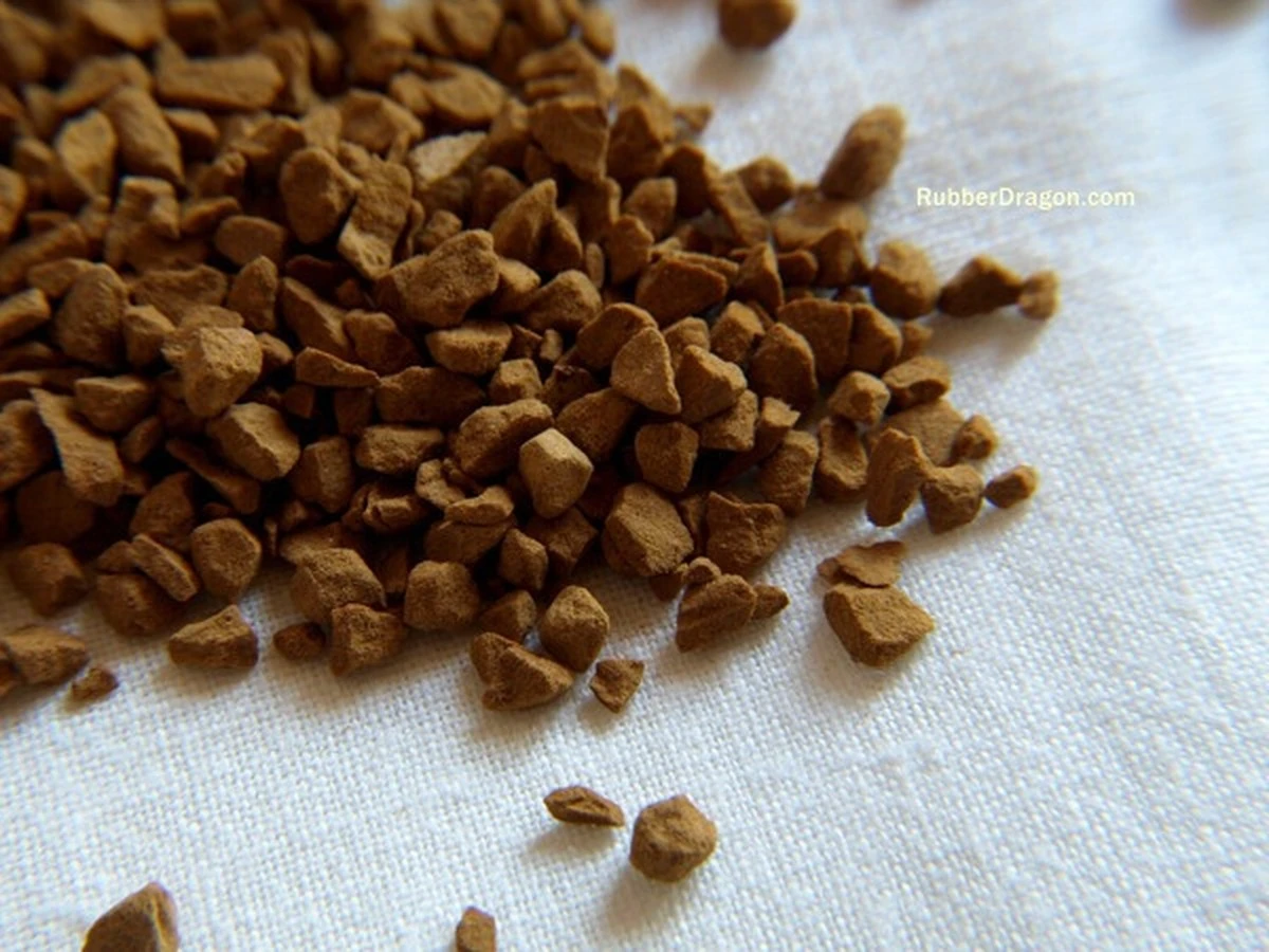 Kaffe-snyd: 3 tegn på at din instant kaffe og frysetørret kaffe er falsk - image 1